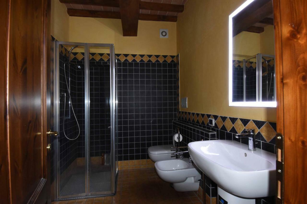 Historical Palace In The Heart Of Tuscany Apartment Lastra a Signa Bagian luar foto